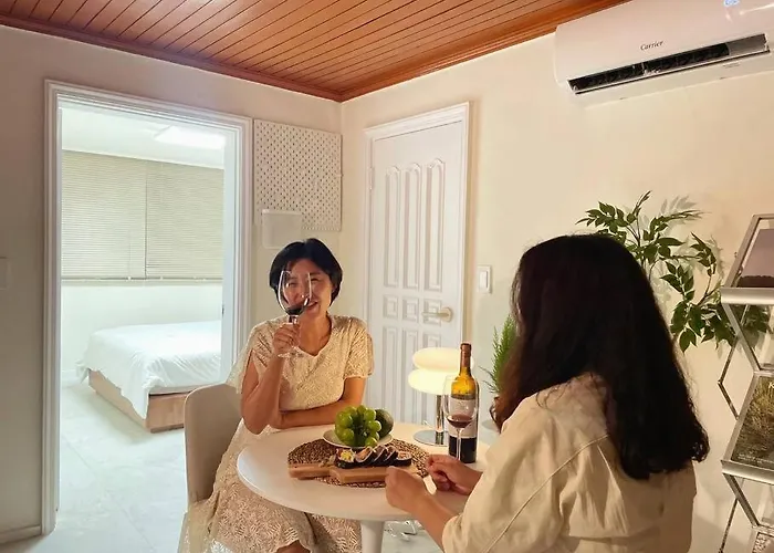 アパート 3 L 3 Beds L Mrt 8 Min L Gwanghwamun *