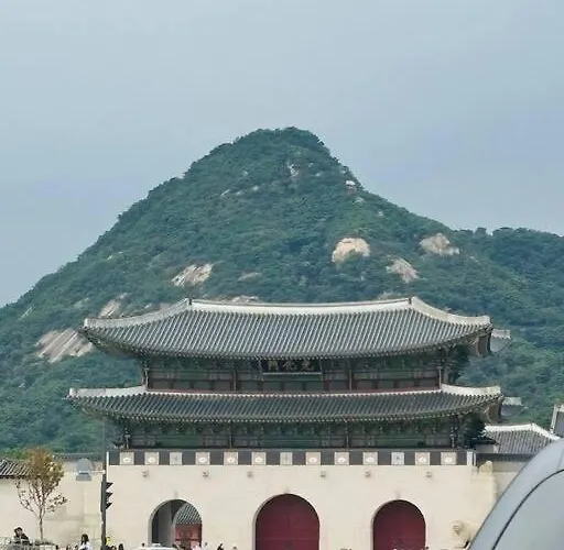 3 L 3 Beds L Mrt 8 Min L Gwanghwamun アパート ソウル特別市